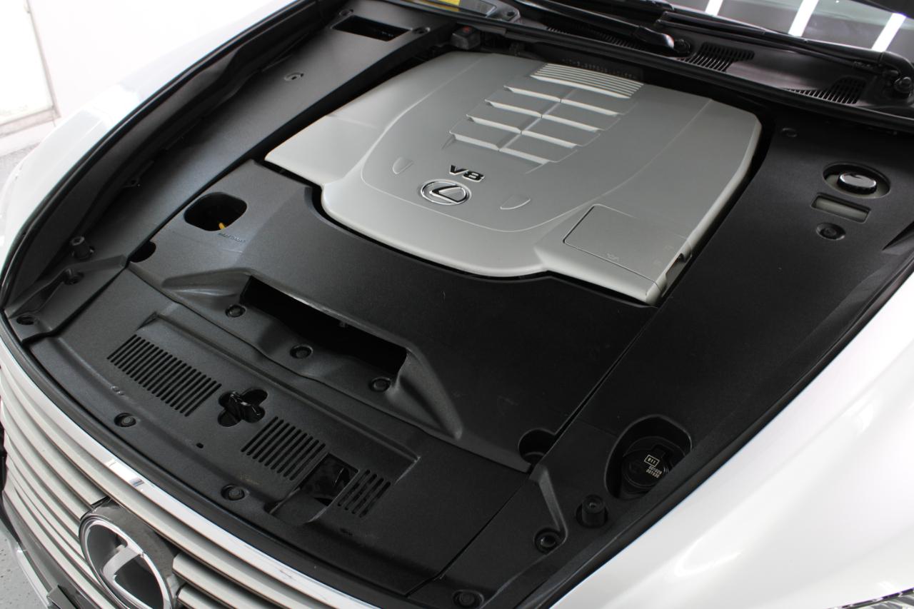Lexus LS 460 4dr Sdn RWD 2016