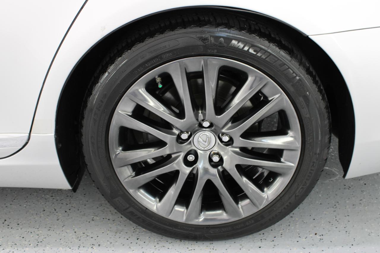 Lexus LS 460 4dr Sdn RWD 2016