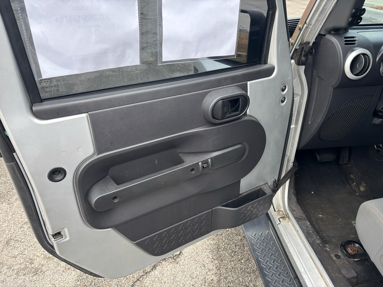 Jeep Wrangler Unlimited Sahara 4WD 2009