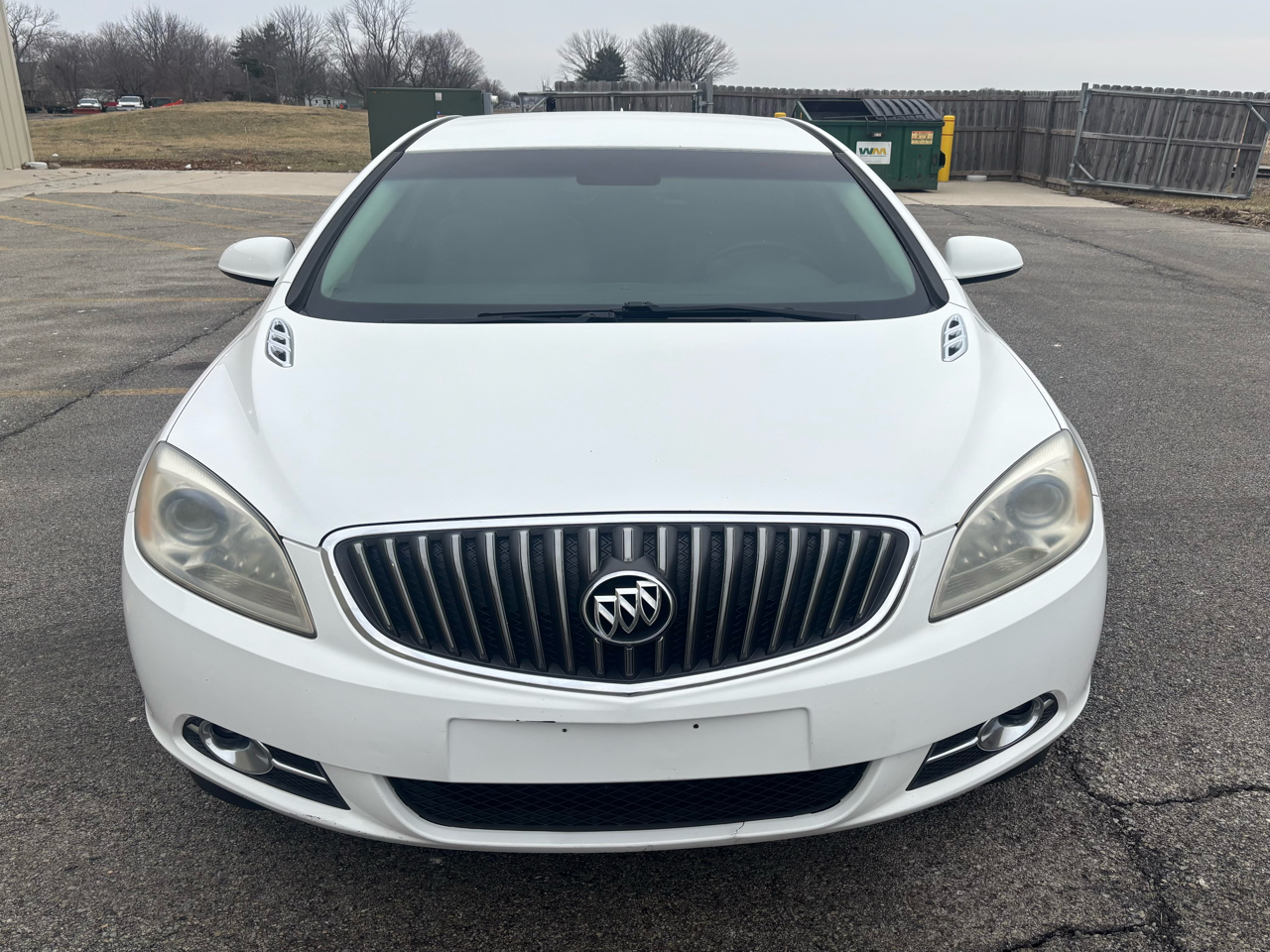 Buick Verano Base 2012