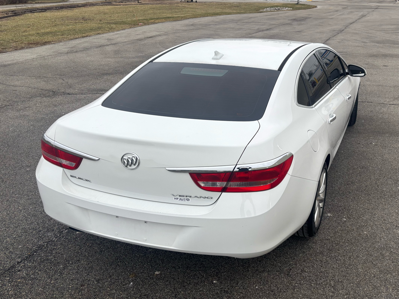 Buick Verano Base 2012