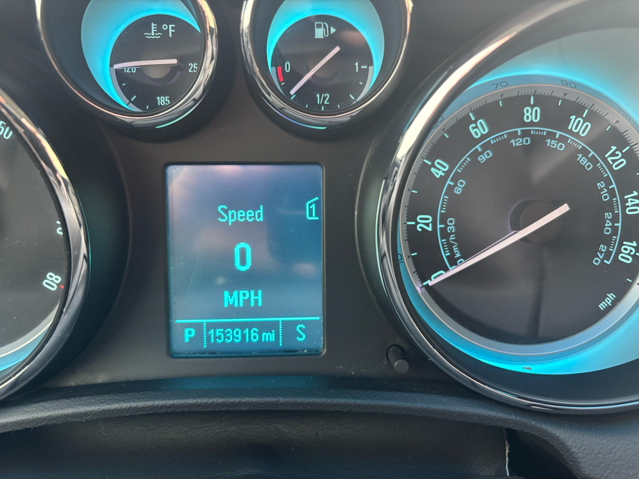 Buick Verano Base 2012