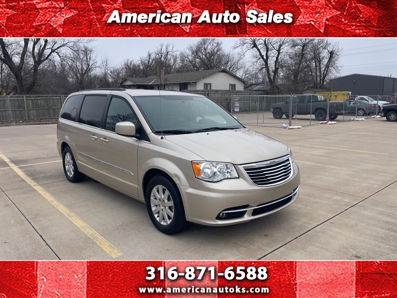 2014 Chrysler Town & Country Touring