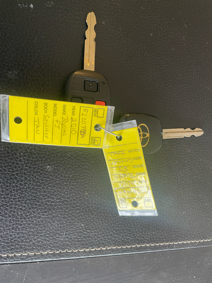 Toyota FJ Cruiser 4WD AT 2010