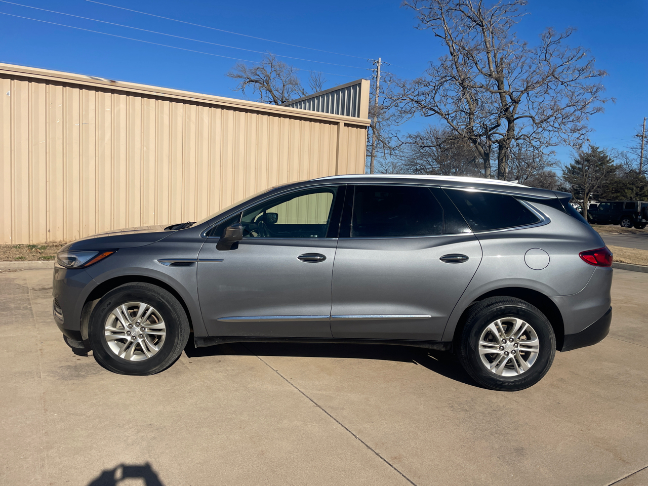 Buick Enclave Essence 2019
