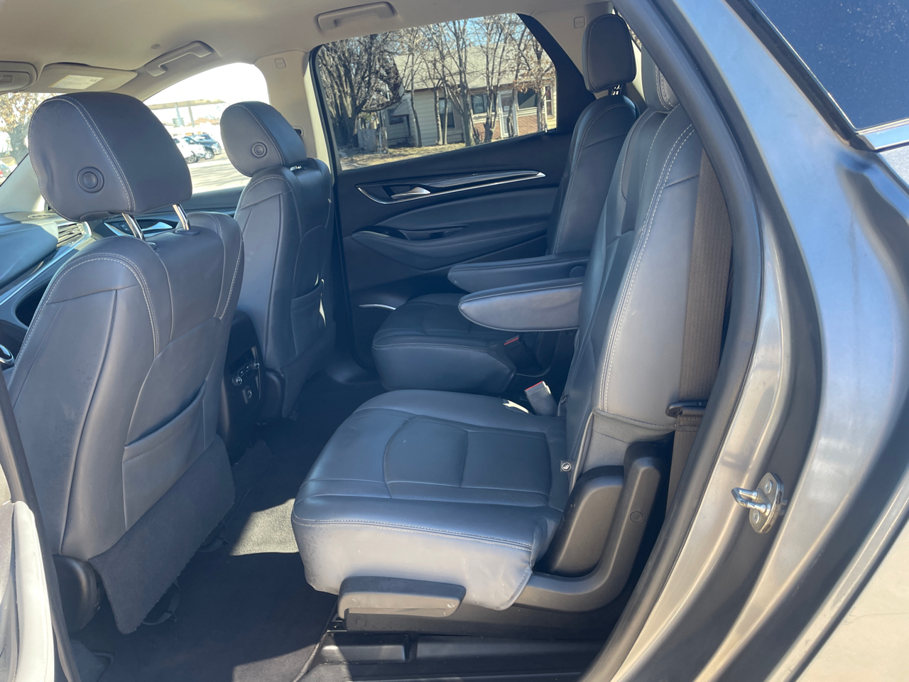 Buick Enclave Essence 2019