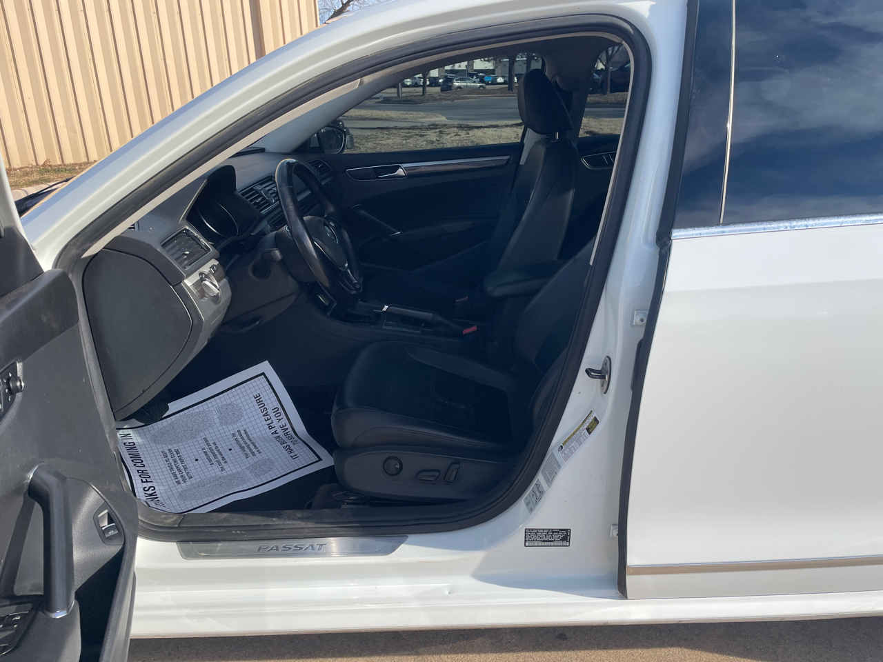 Volkswagen Passat SE w/Technology 2017