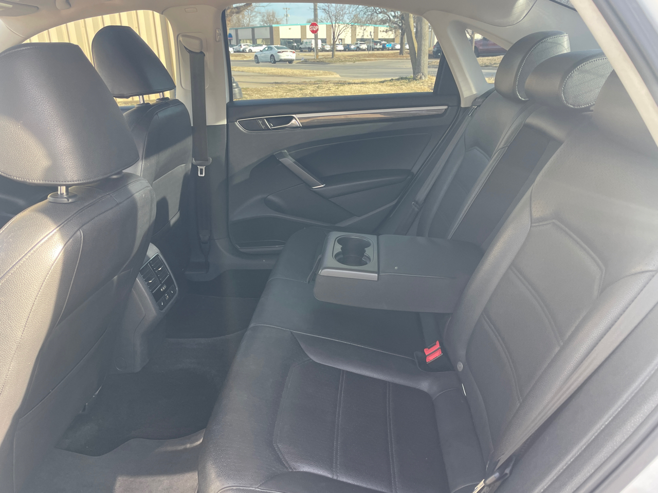 Volkswagen Passat SE w/Technology 2017