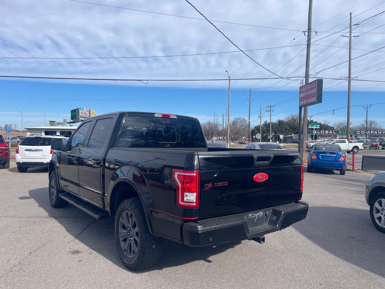 Ford F-150 XLT SuperCrew Short Box 4WD 2017