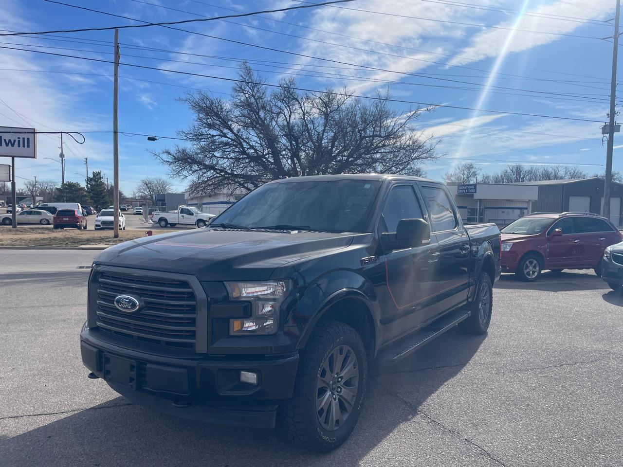 Ford F-150 XLT SuperCrew Short Box 4WD 2017