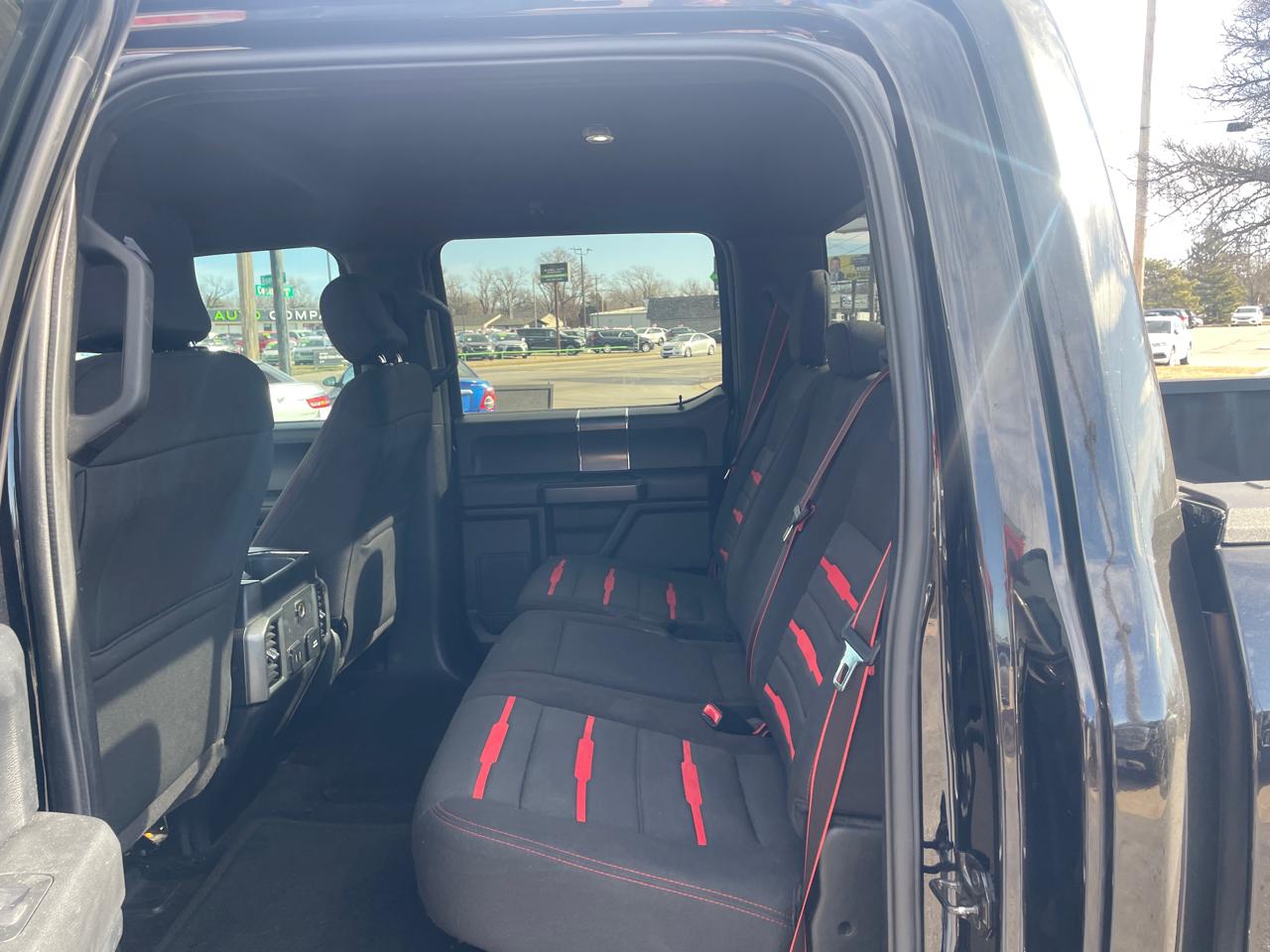 Ford F-150 XLT SuperCrew Short Box 4WD 2017