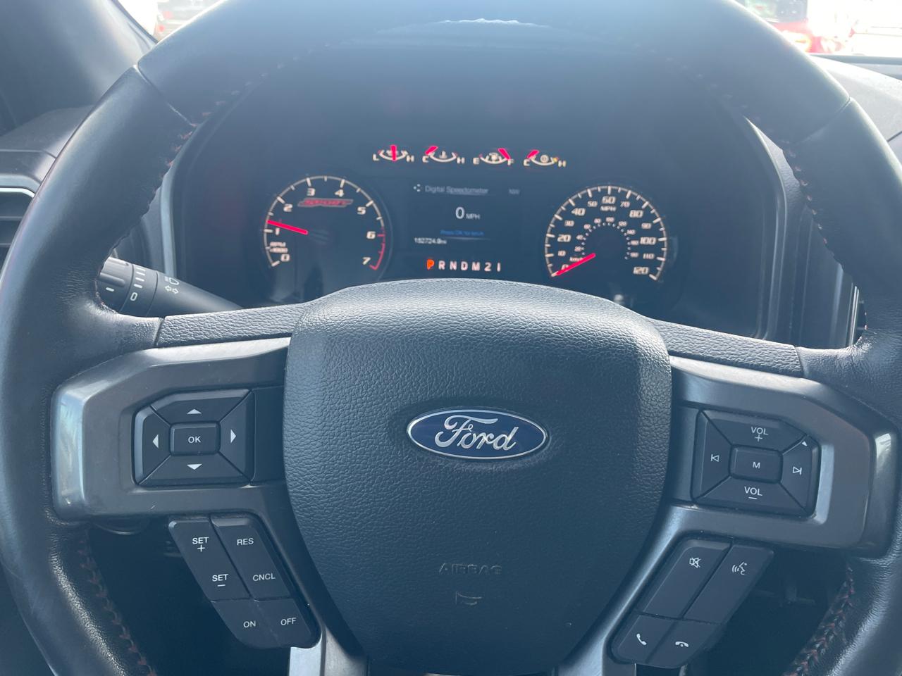 Ford F-150 XLT SuperCrew Short Box 4WD 2017