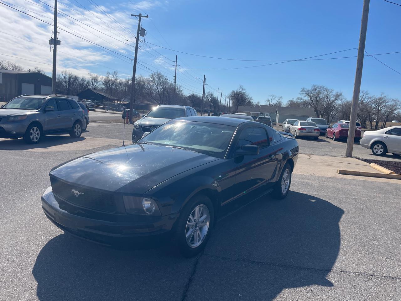Ford Mustang V6 Standard Coupe 2006