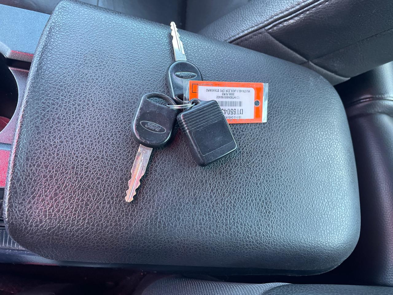 Ford Mustang V6 Standard Coupe 2006