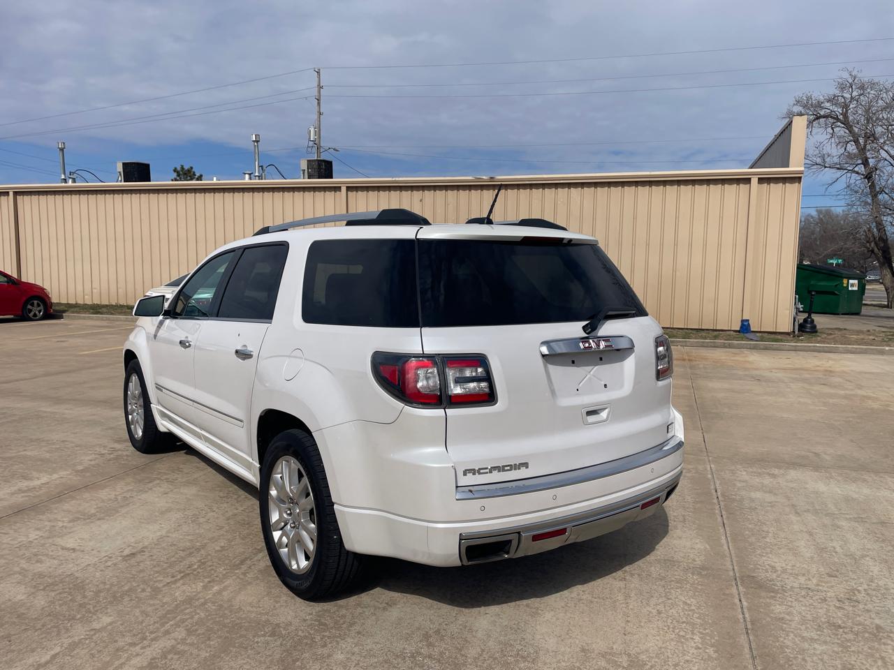 GMC Acadia Denali 2016