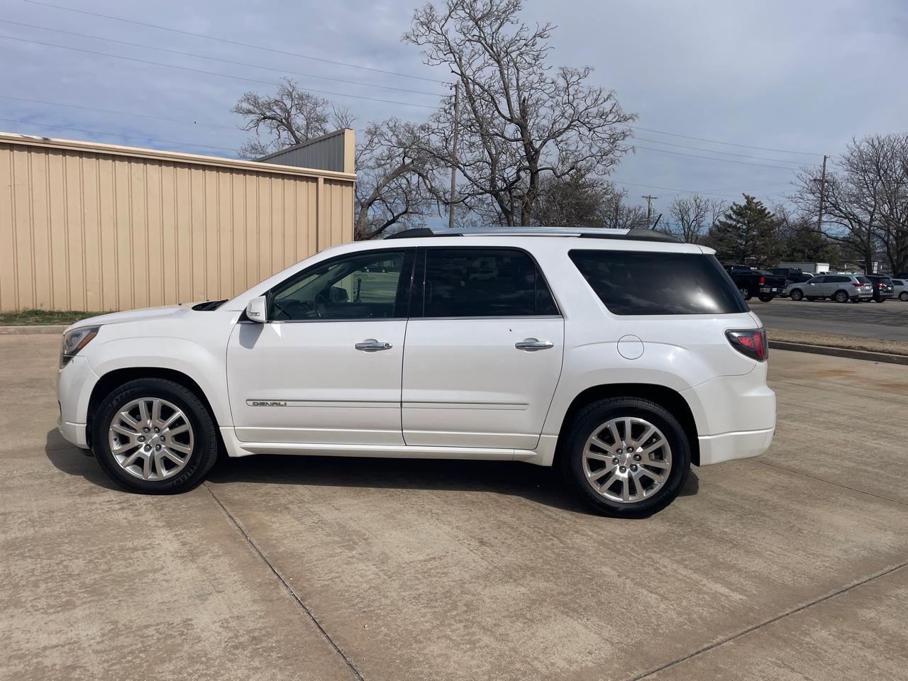 GMC Acadia Denali 2016
