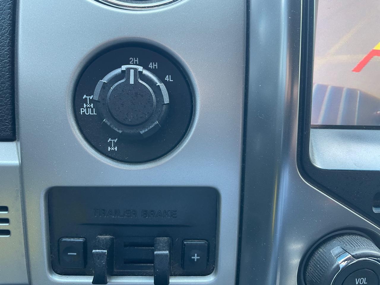 Ford F-150 FX4 SuperCrew 4WD 2013