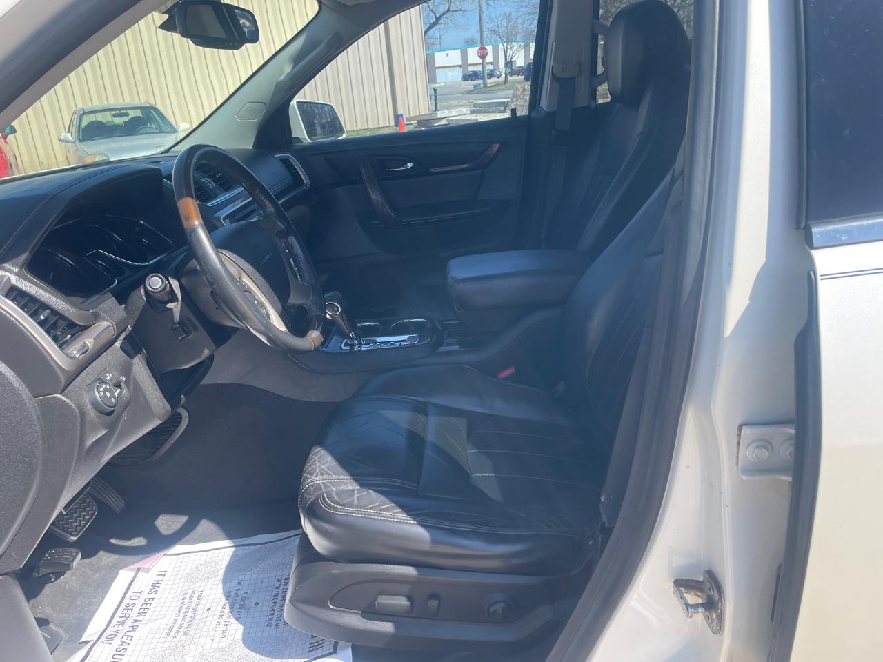 GMC Acadia Denali AWD 2014