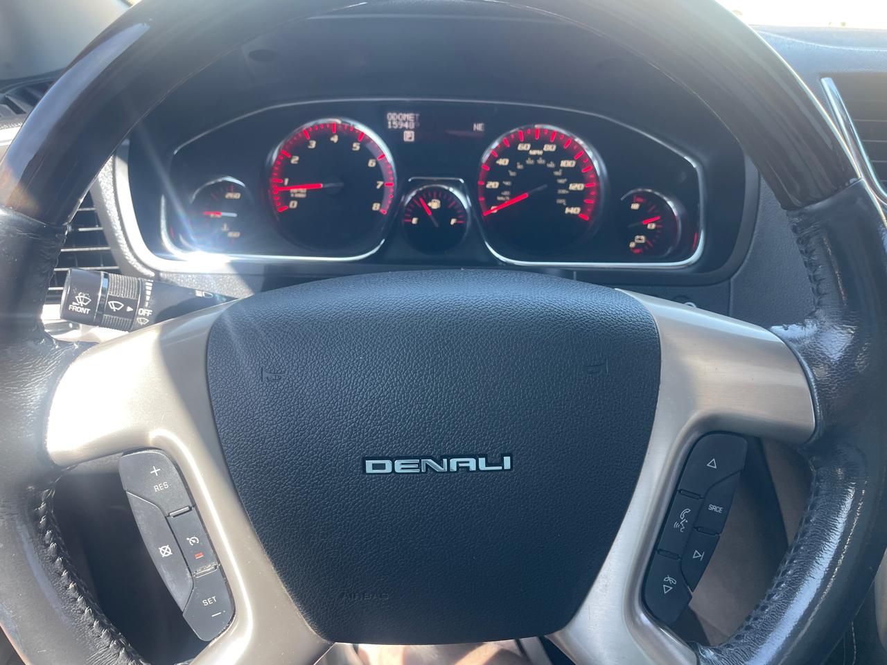 GMC Acadia Denali AWD 2014
