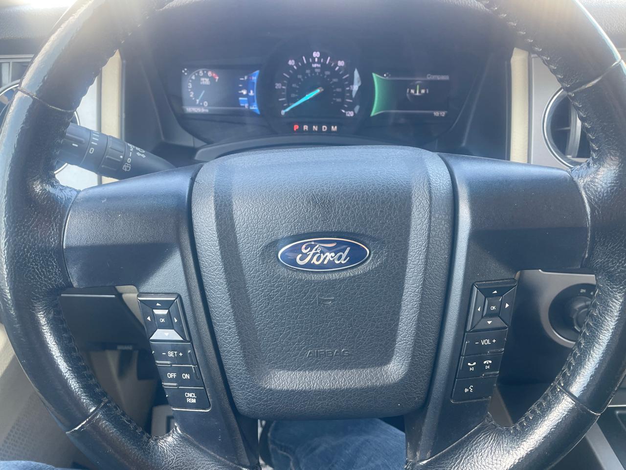 Ford Expedition EL XLT 4WD 2017