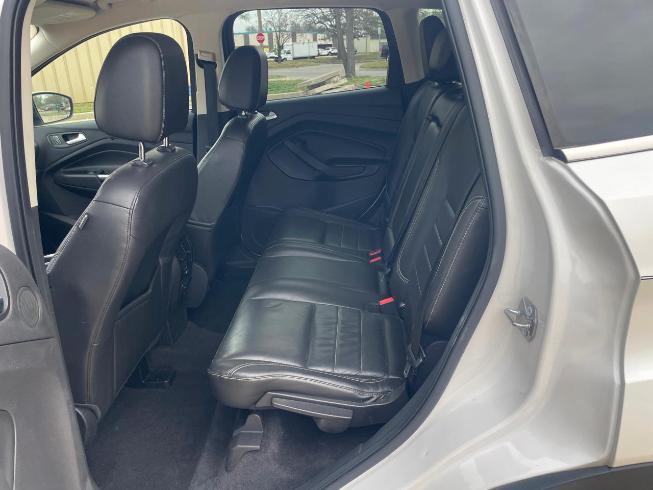 Ford Escape Titanium FWD 2015