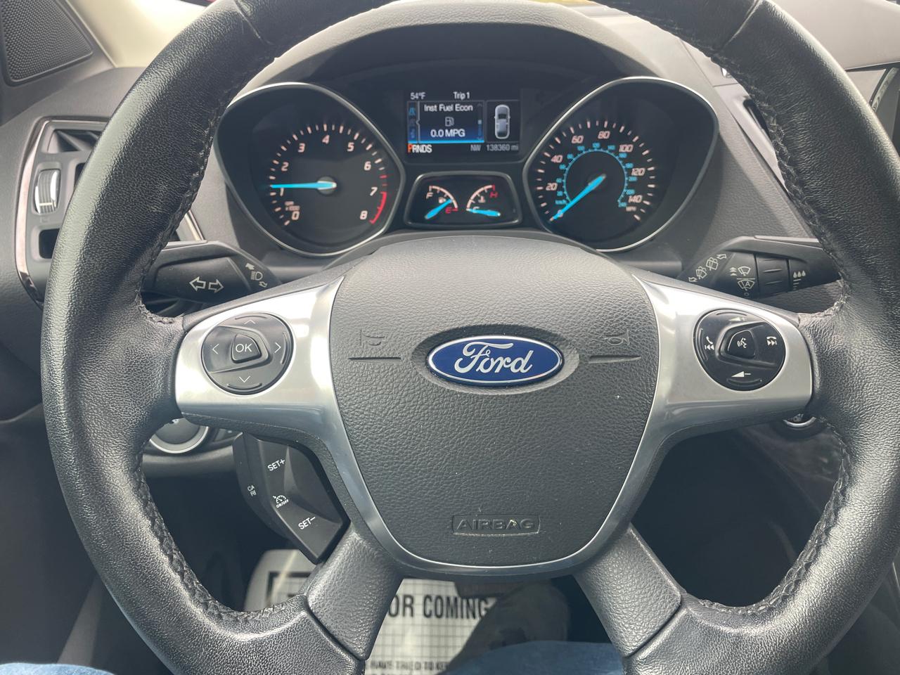 Ford Escape Titanium FWD 2015