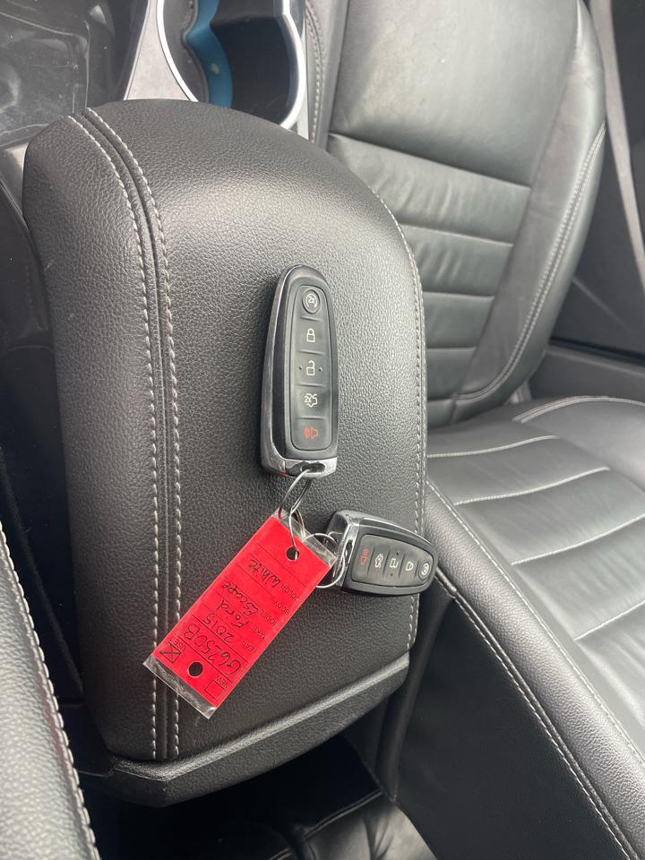 Ford Escape Titanium FWD 2015