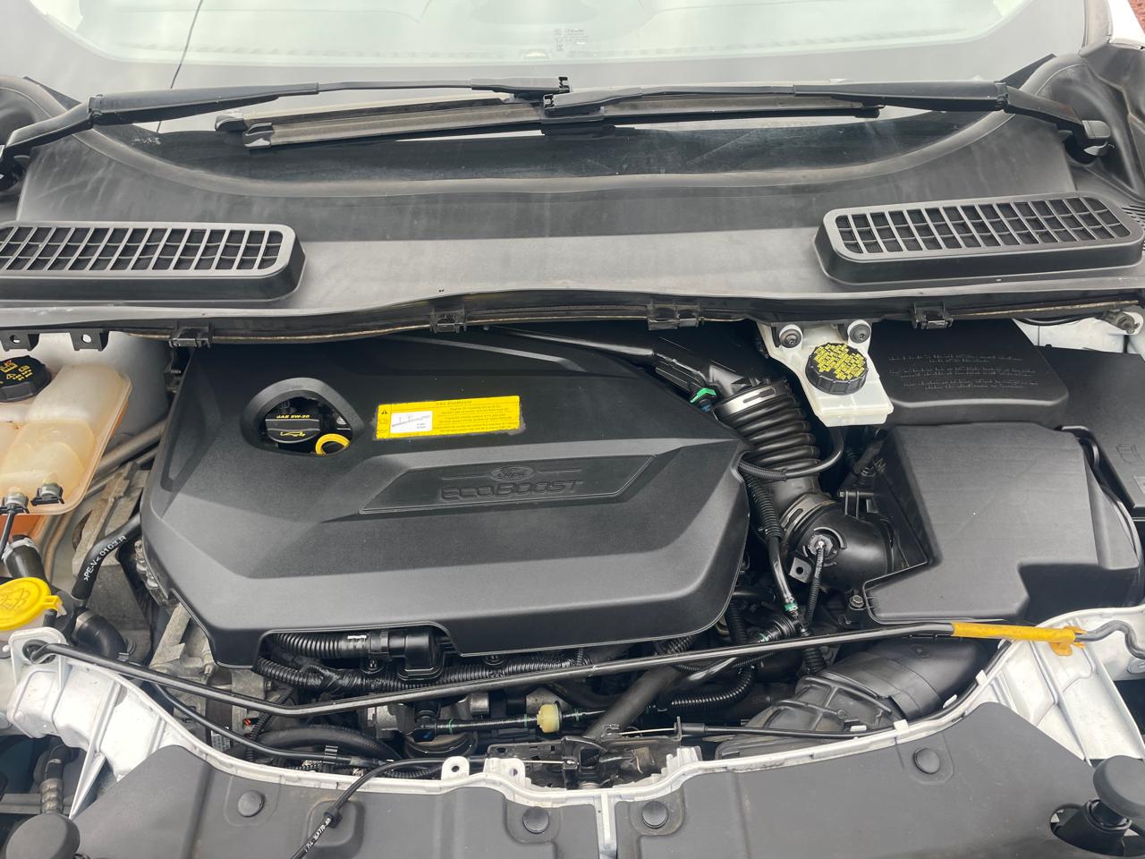 Ford Escape Titanium FWD 2015