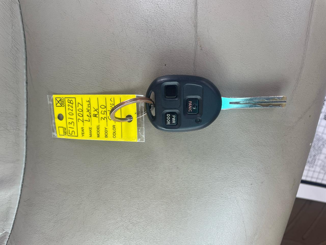 Lexus RX 350 4D SUV AWD 2007