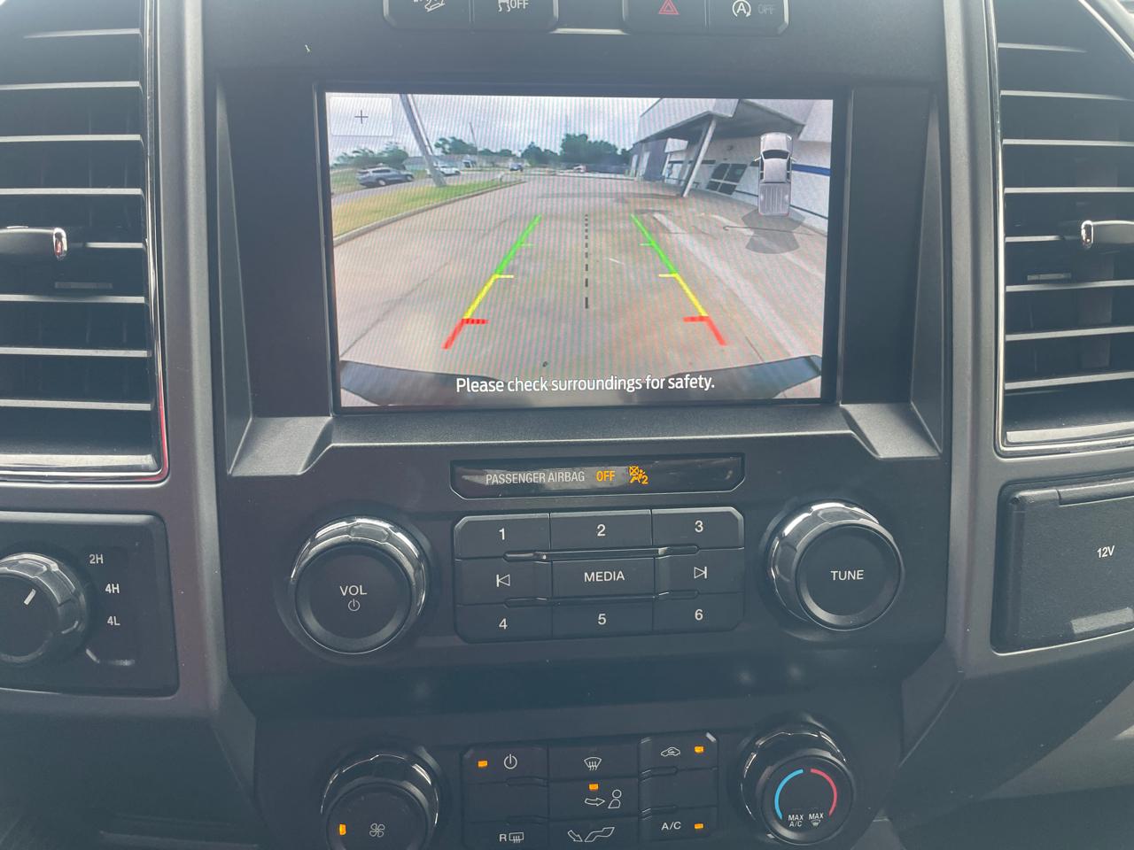 Ford F-150 SuperCrew 139" XLT 4WD 2019