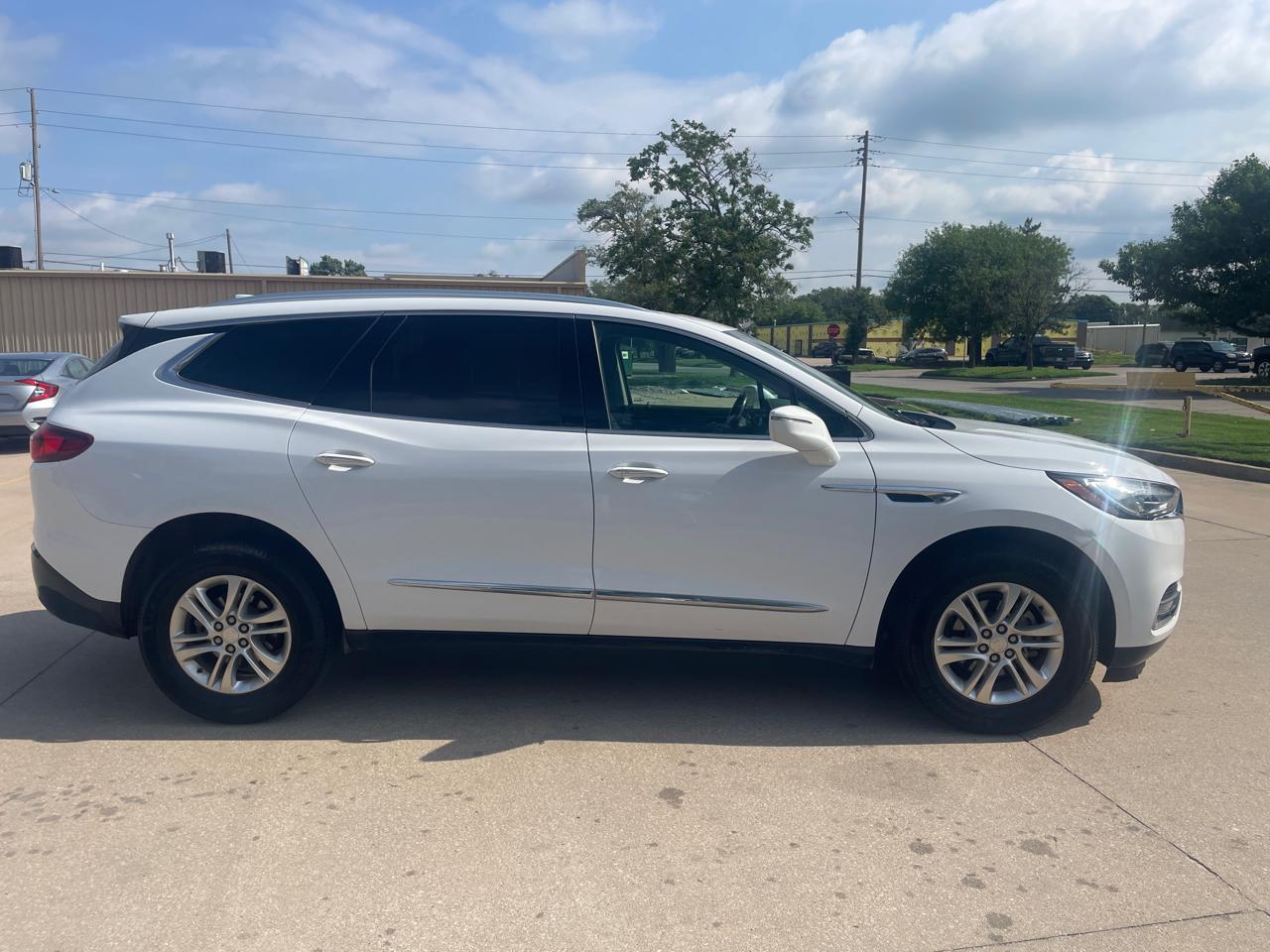 Buick Enclave Essence FWD 2019