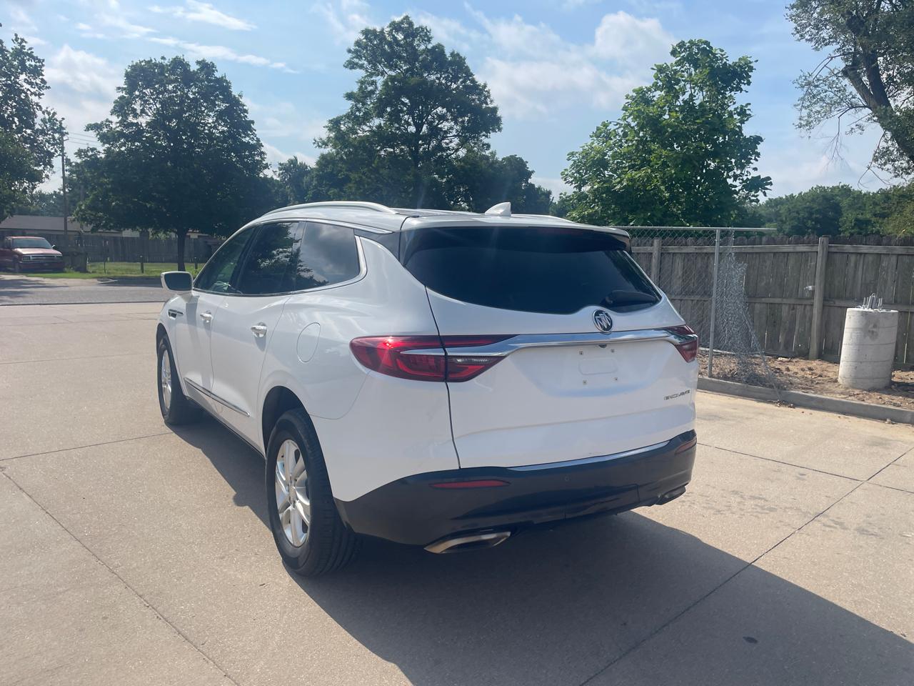 Buick Enclave Essence FWD 2019