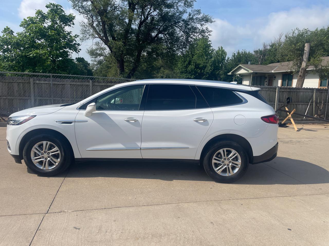 Buick Enclave Essence FWD 2019
