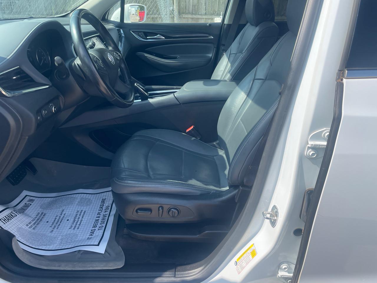 Buick Enclave Essence FWD 2019