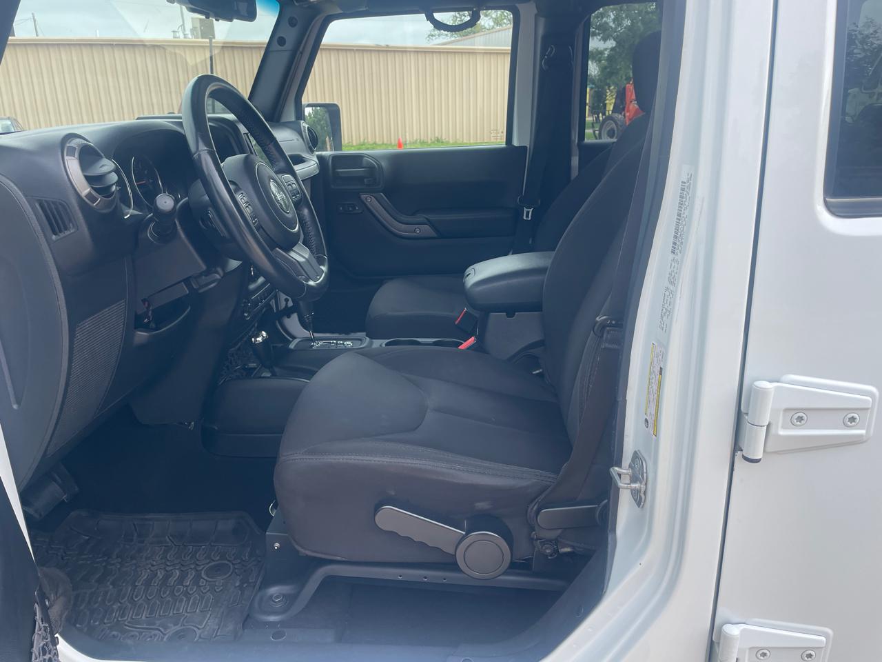 Jeep Wrangler Unlimited Sport 4WD 2014