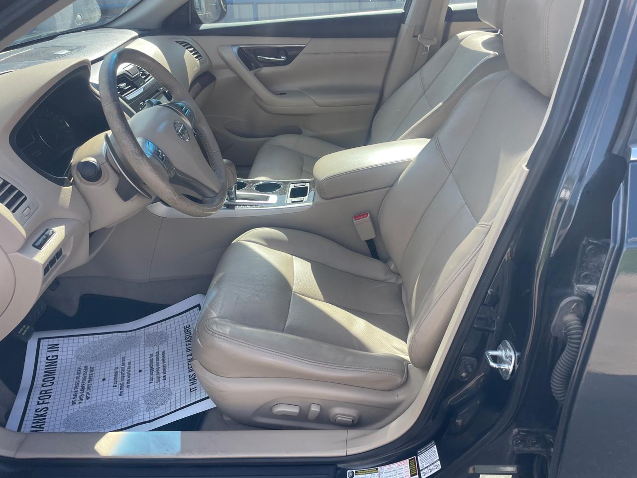 Nissan Altima 3.5 SV 2014