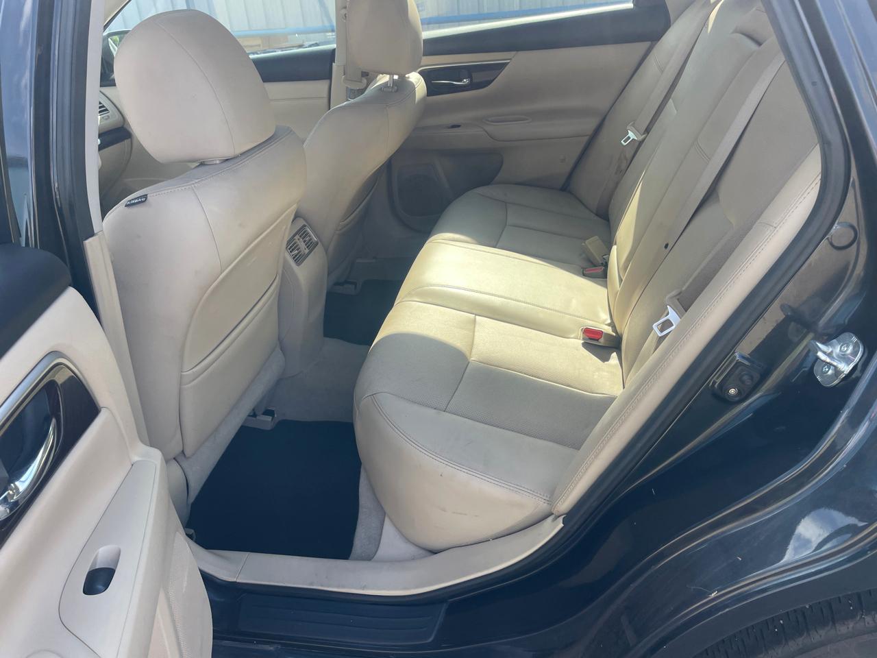 Nissan Altima 3.5 SV 2014