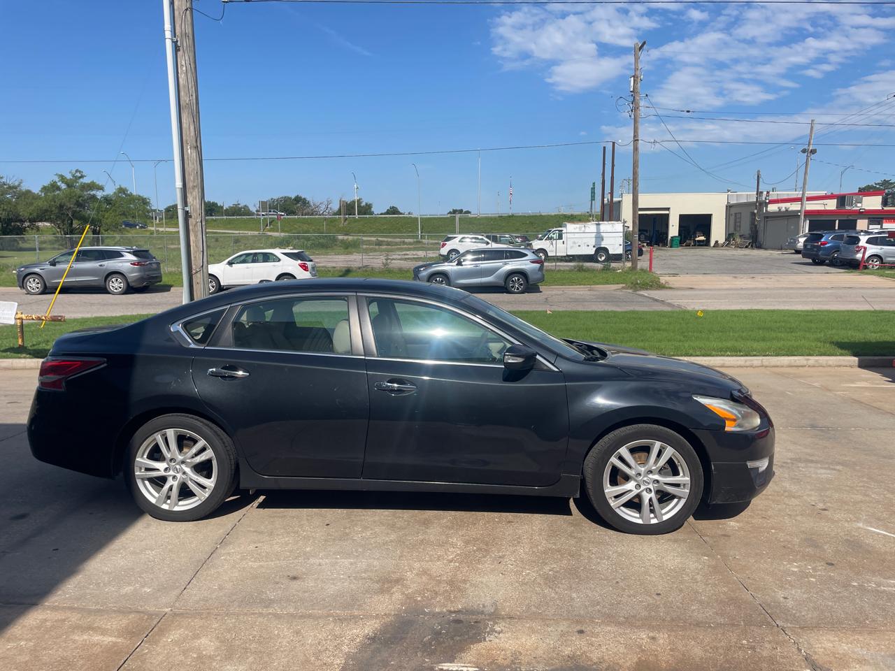 Nissan Altima 3.5 SV 2014