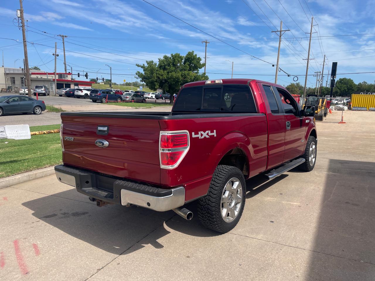 Ford F-150 XLT SuperCab 5.5-ft. Bed 4WD 2013