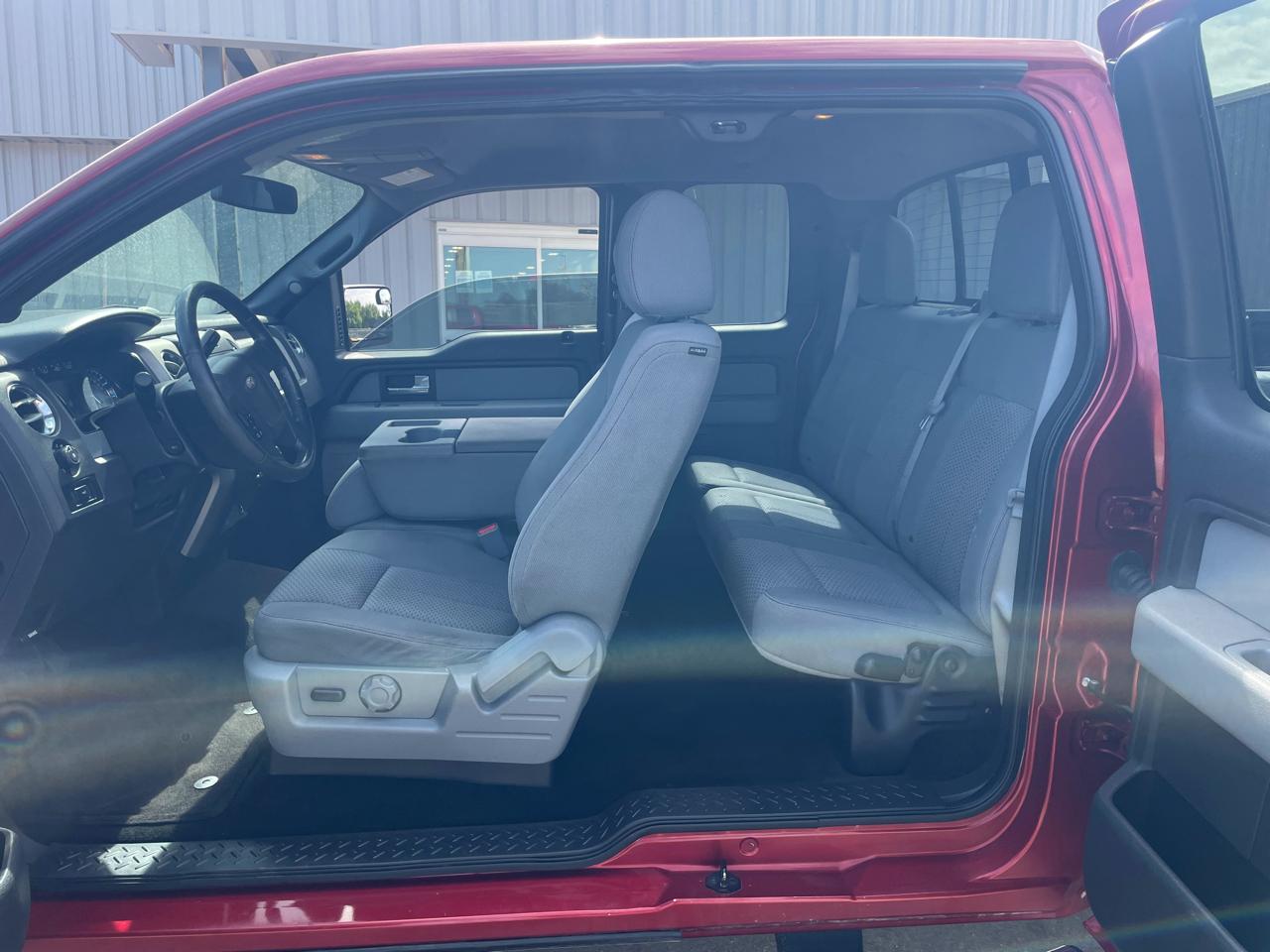 Ford F-150 XLT SuperCab 5.5-ft. Bed 4WD 2013
