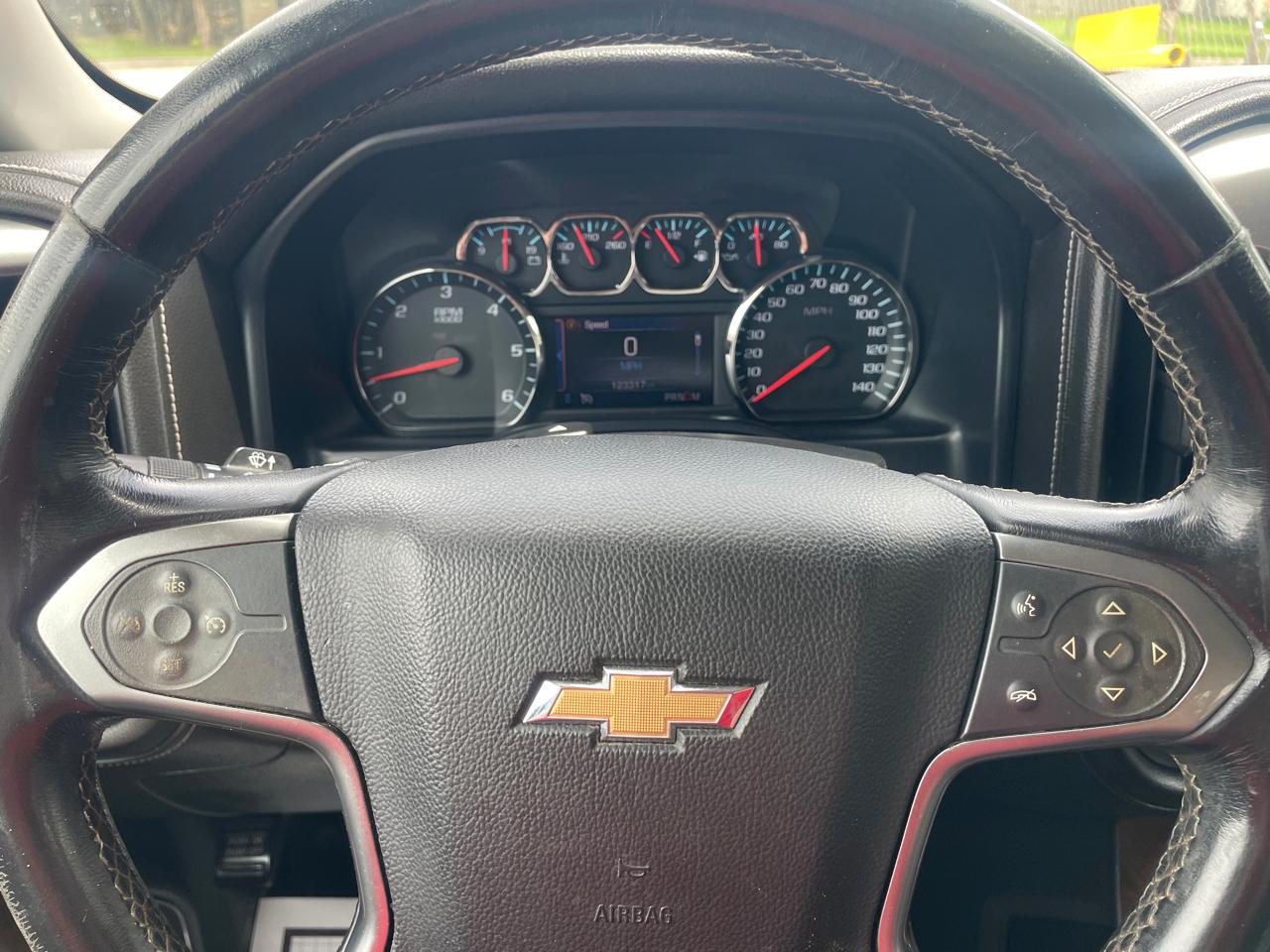Chevrolet Silverado 1500 LTZ Crew Cab 4WD 2014