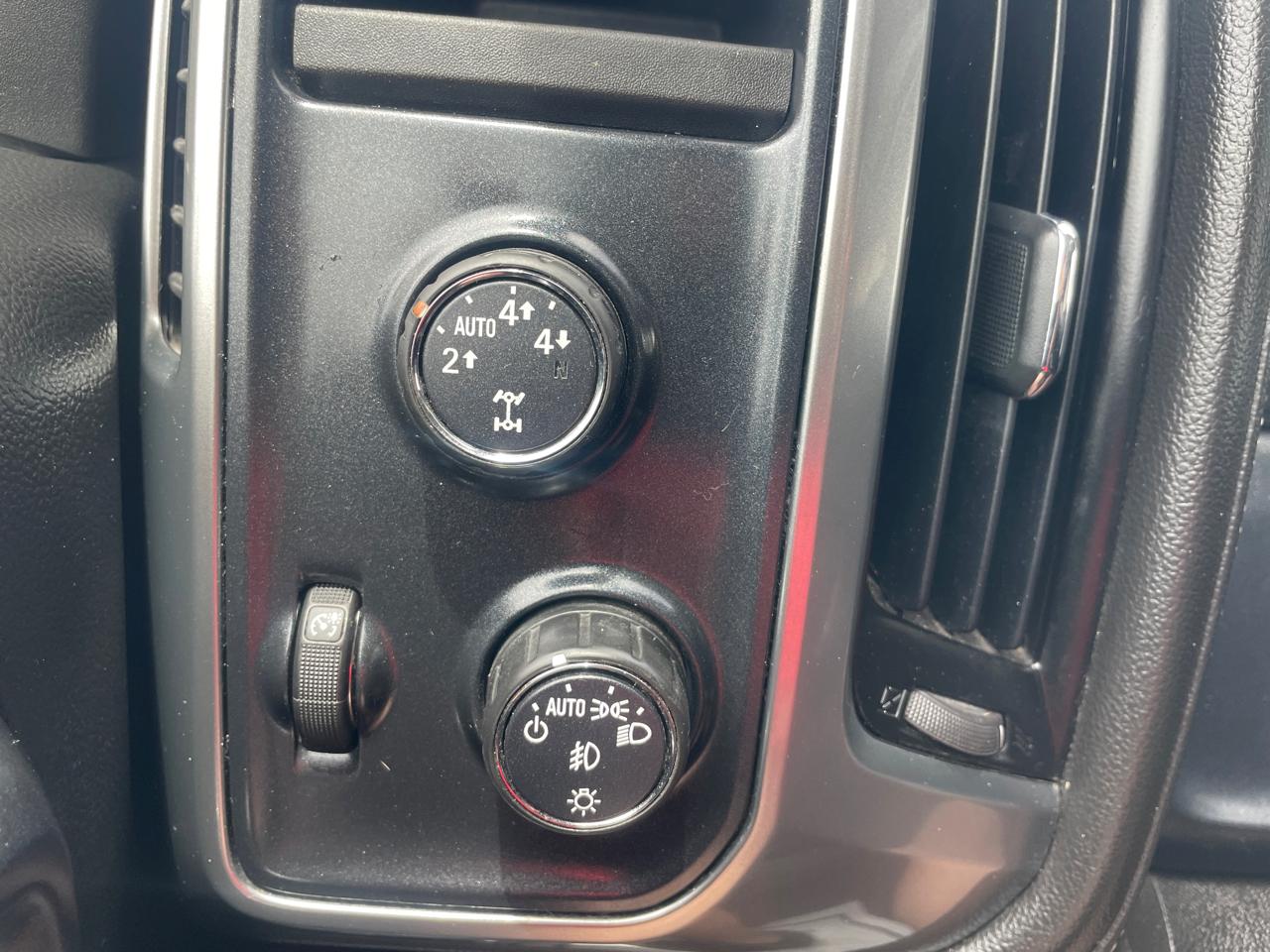 Chevrolet Silverado 1500 LTZ Crew Cab 4WD 2014