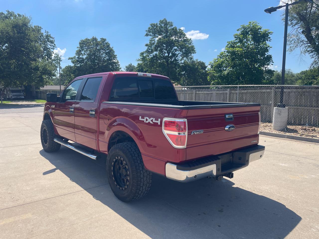 Ford F-150 XLT SuperCrew 4WD 2014