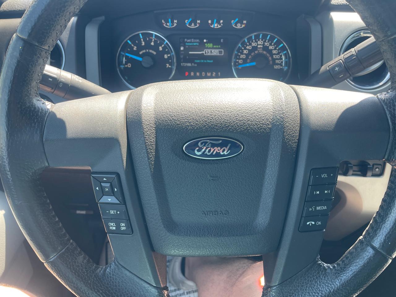 Ford F-150 XLT SuperCrew 4WD 2014