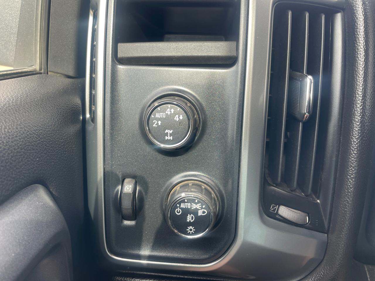 Chevrolet Silverado 1500 LT Crew Cab Short Box 4WD 2015