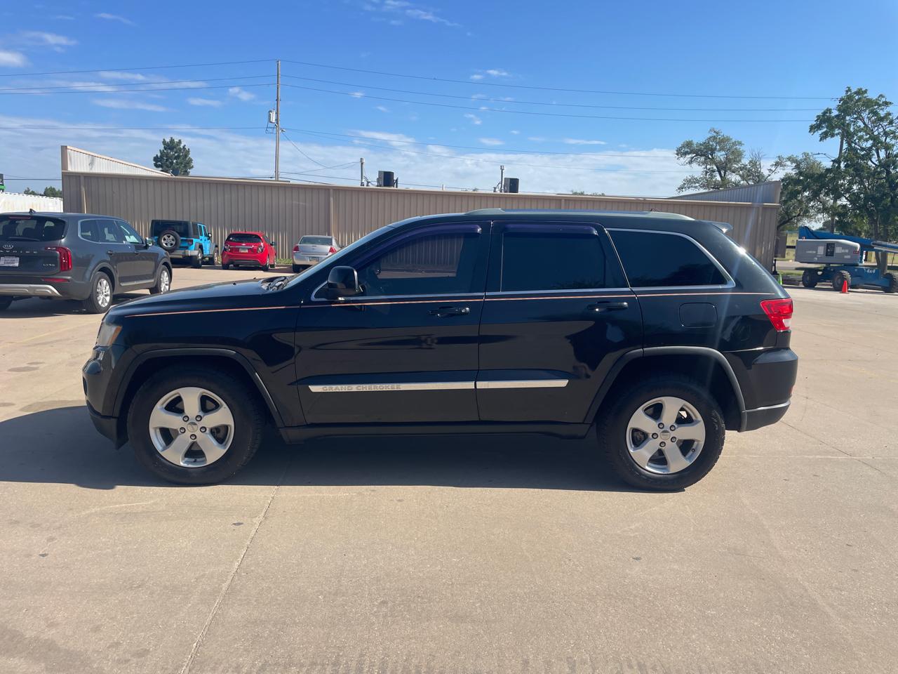 Jeep Grand Cherokee Laredo 4WD 2012
