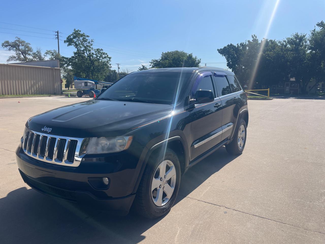 Jeep Grand Cherokee Laredo 4WD 2012