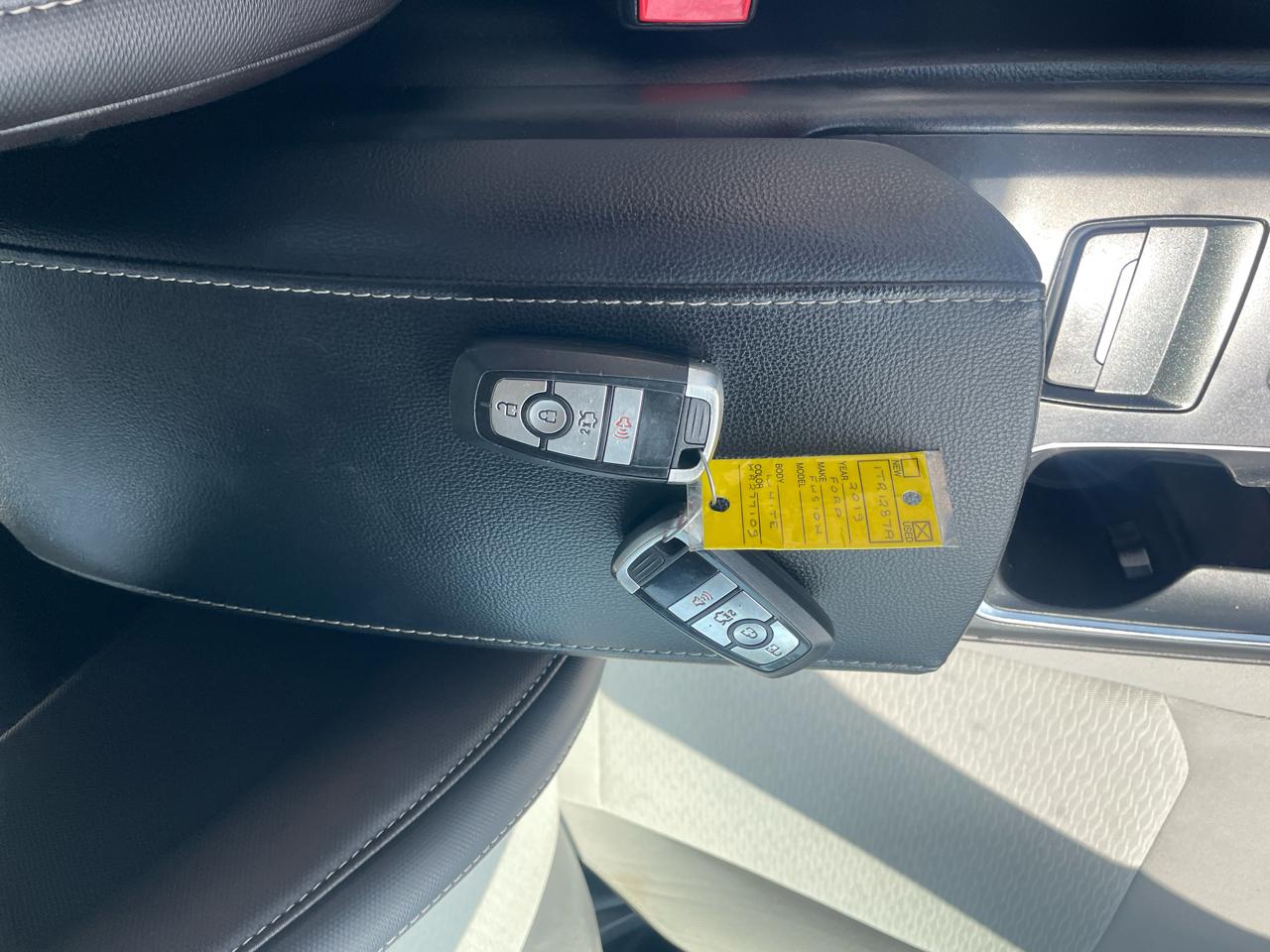 2019 Ford Fusion SE - Photo 7