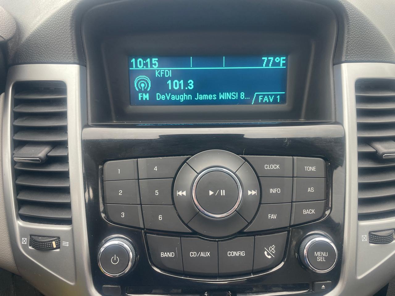 Chevrolet Cruze 1LT 2012