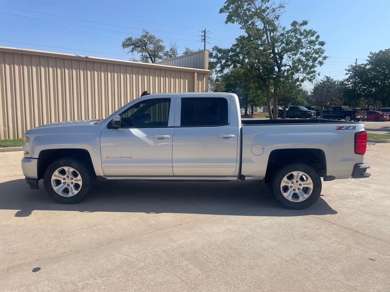 Chevrolet Silverado 1500 LT Crew Cab 4WD 2018